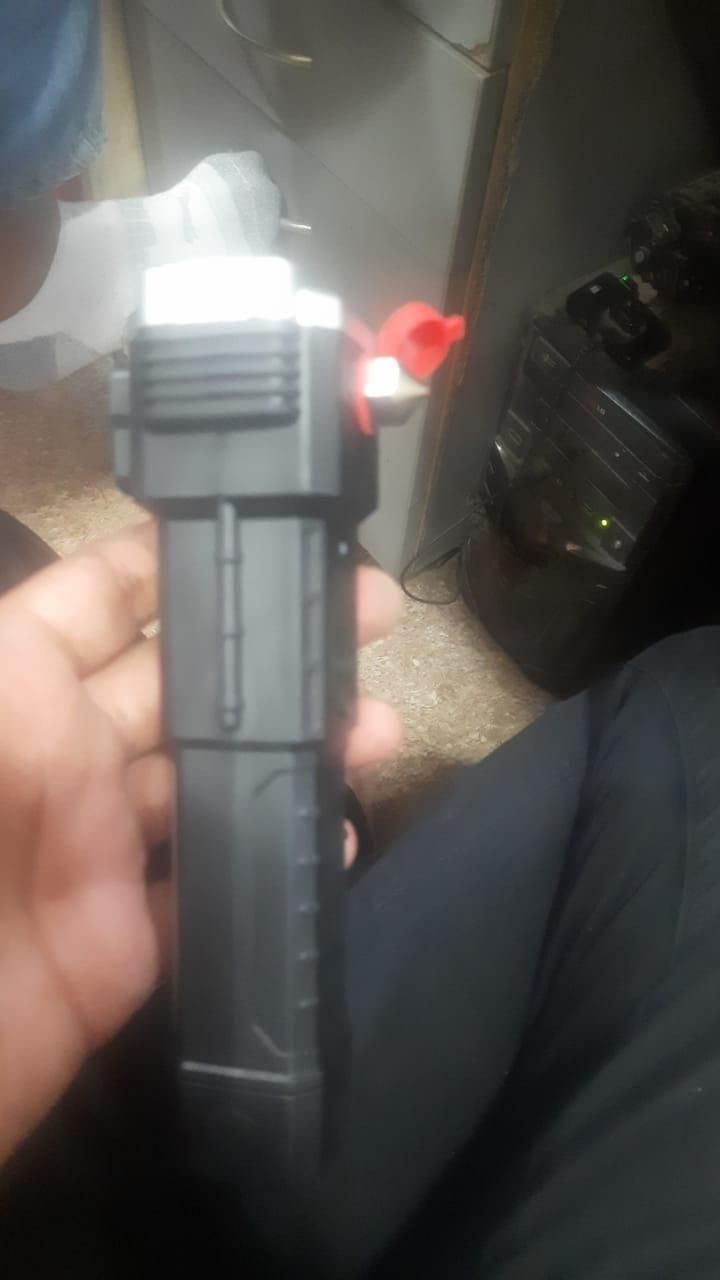 Portable Rechargeable Torch LED Flashlight i6r2ja-hp