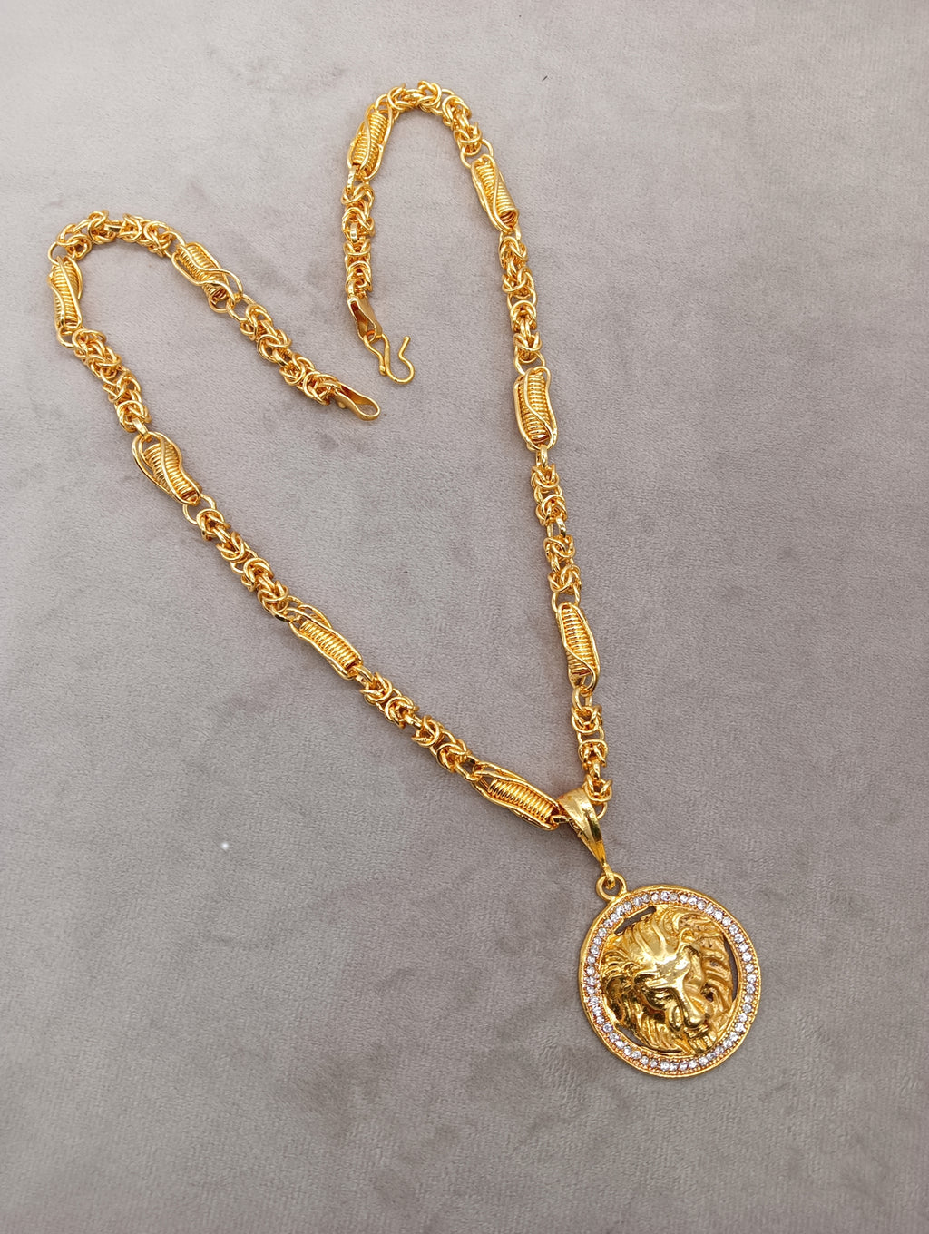 Luxurious Men's Gold Plated Pendant With Chain Vol 5