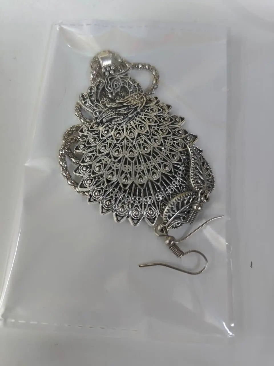 Oxidized Peacock Style Pendant & Chain with Earrings i6r2ja-hp