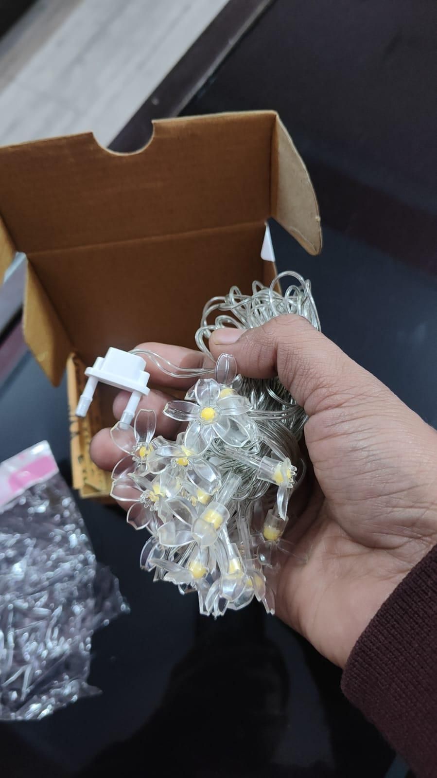 Silicone Flower String Lights - 14 LED i6r2ja-hp